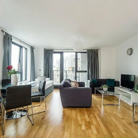 Greenwich Two Bedroom Apartments